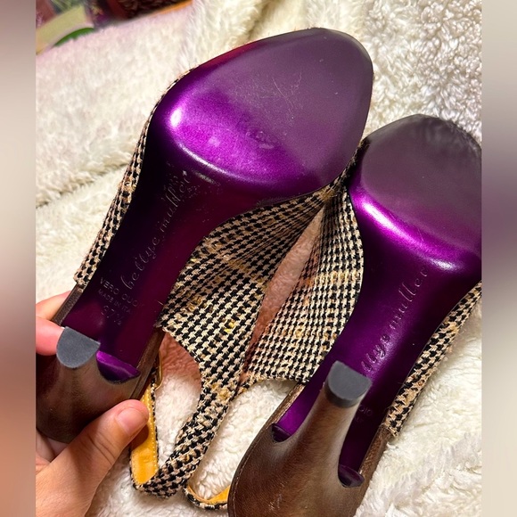 Neutrals Tweed Peeptoe Pumps by Bettye Muller 🤎 - Picture 2 of 12